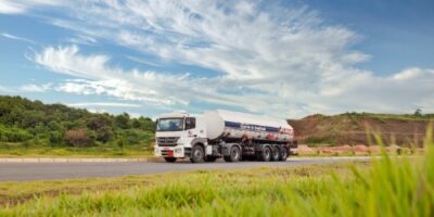 HGV driving in the countryside